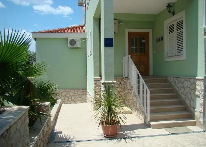 Dubravka Trogir